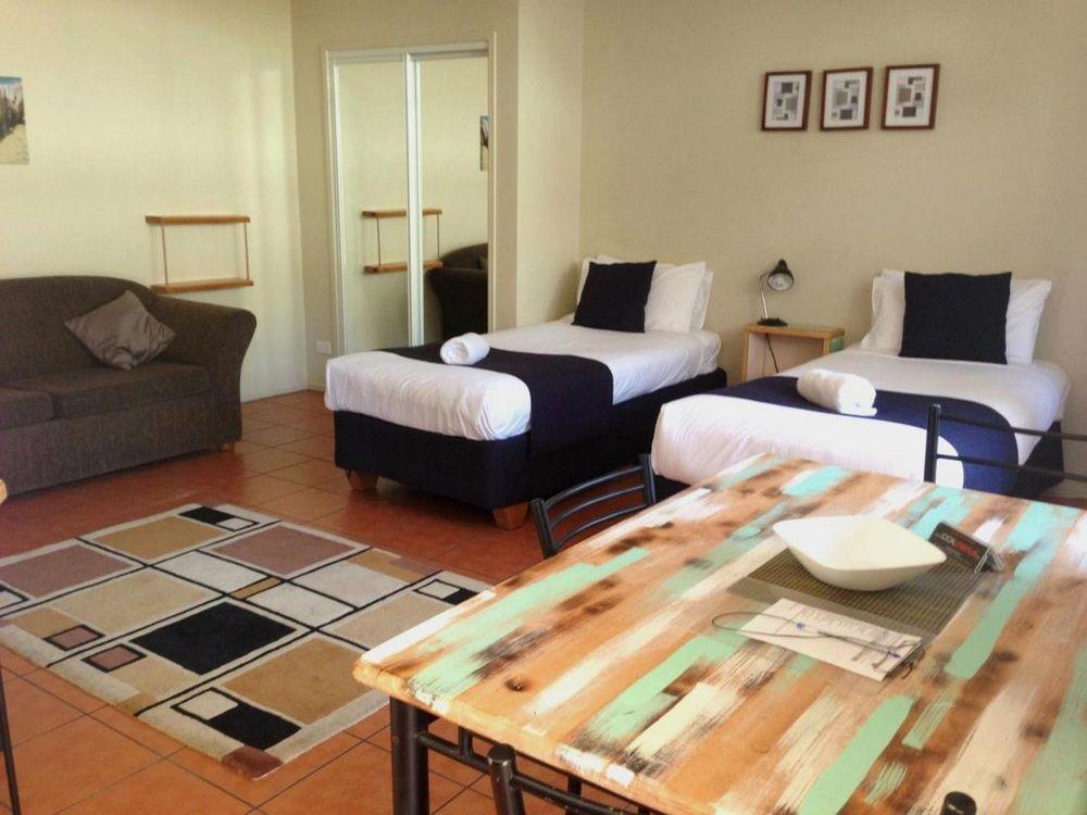 Byron Central Apartments Byron Bay Extérieur photo