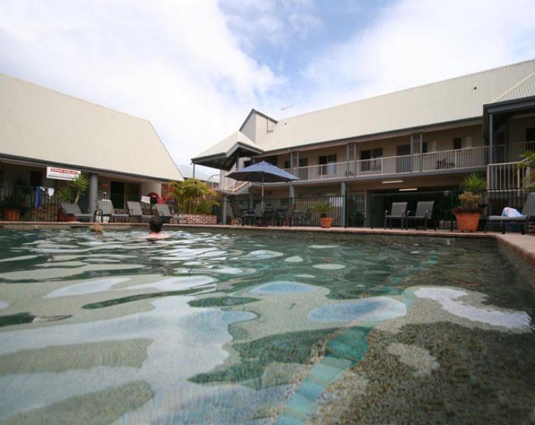 Byron Central Apartments Byron Bay Extérieur photo